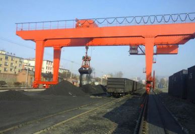 Gantry daru fogantyúval